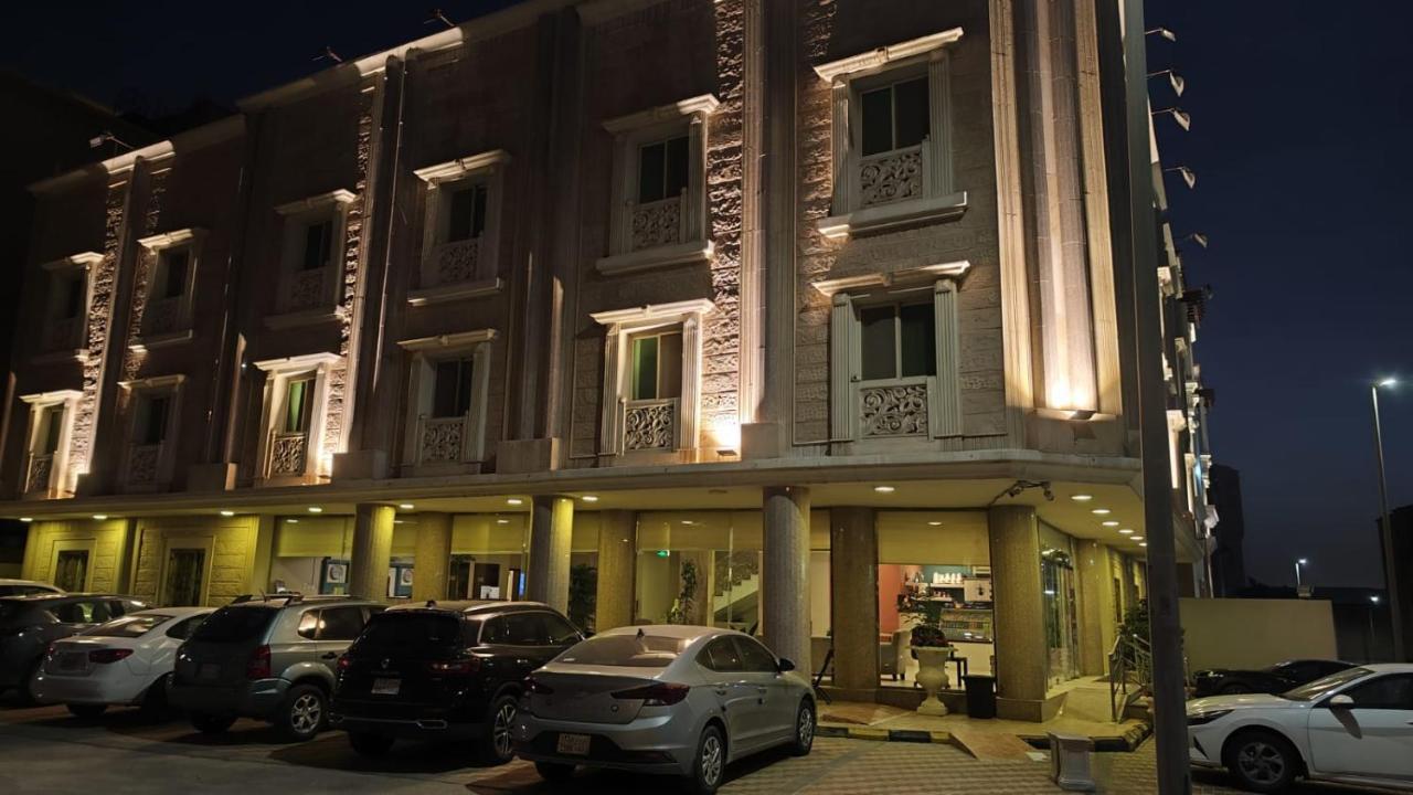 Plaza Home Ал Хубар Екстериор снимка