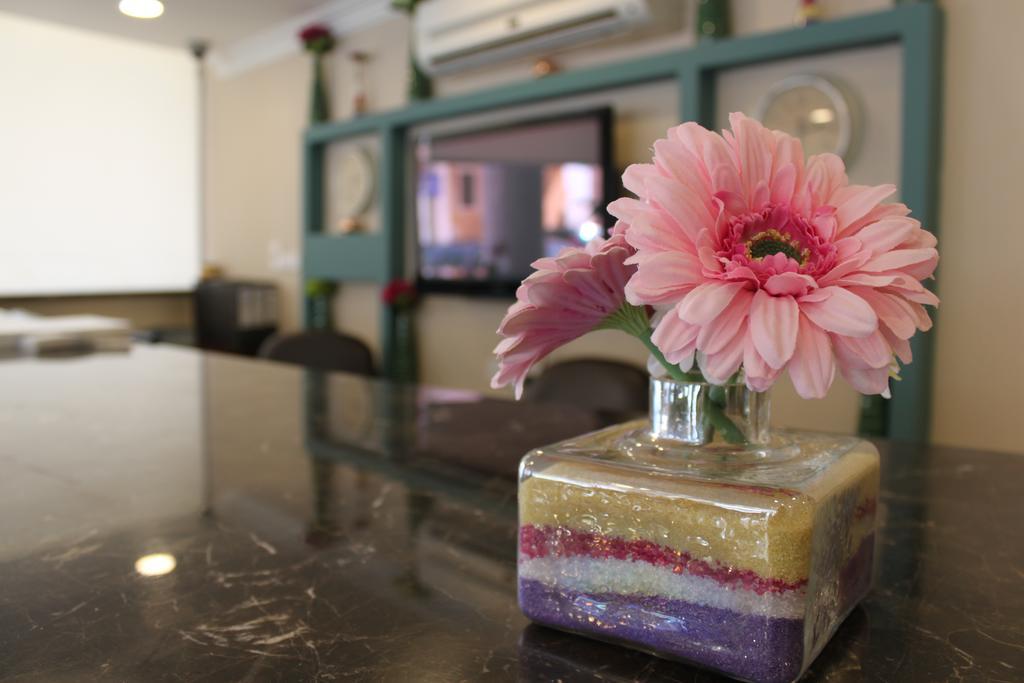 Plaza Home Ал Хубар Стая снимка