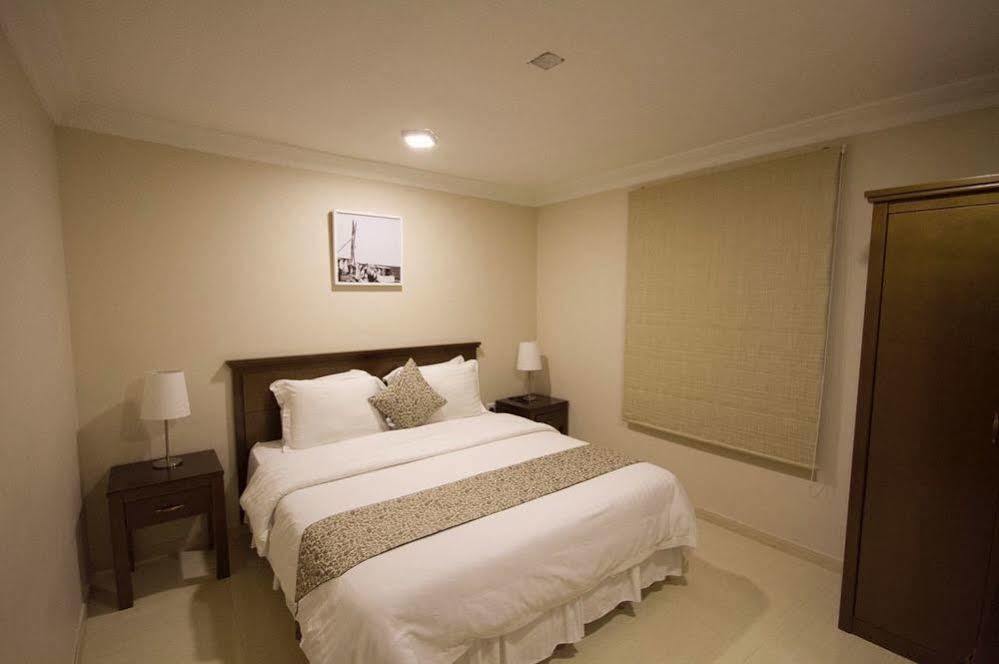Plaza Home Ал Хубар Екстериор снимка